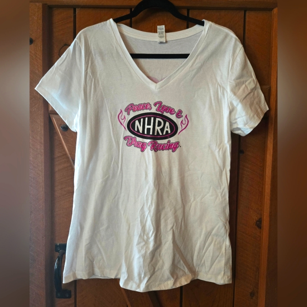 💖 Nascar White and Pink Short Sleeve Tee - Large 💖